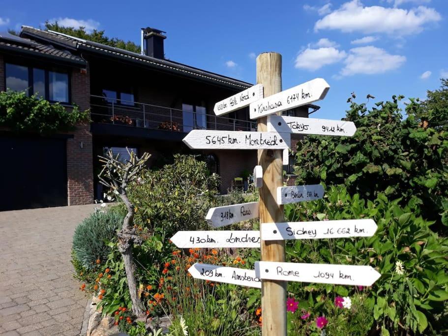 Studio Au Jardin Fleuri Verviers Kültér fotó